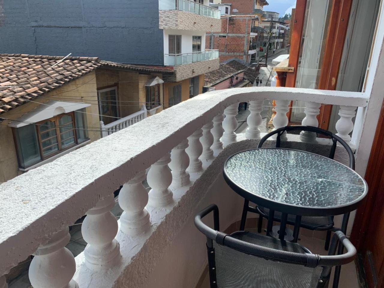 Hotel Alcatraz Yarumal Pokoj fotografie